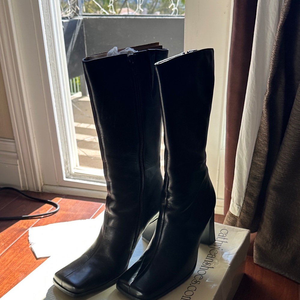 Cathy Jean Black Heeled Boots
